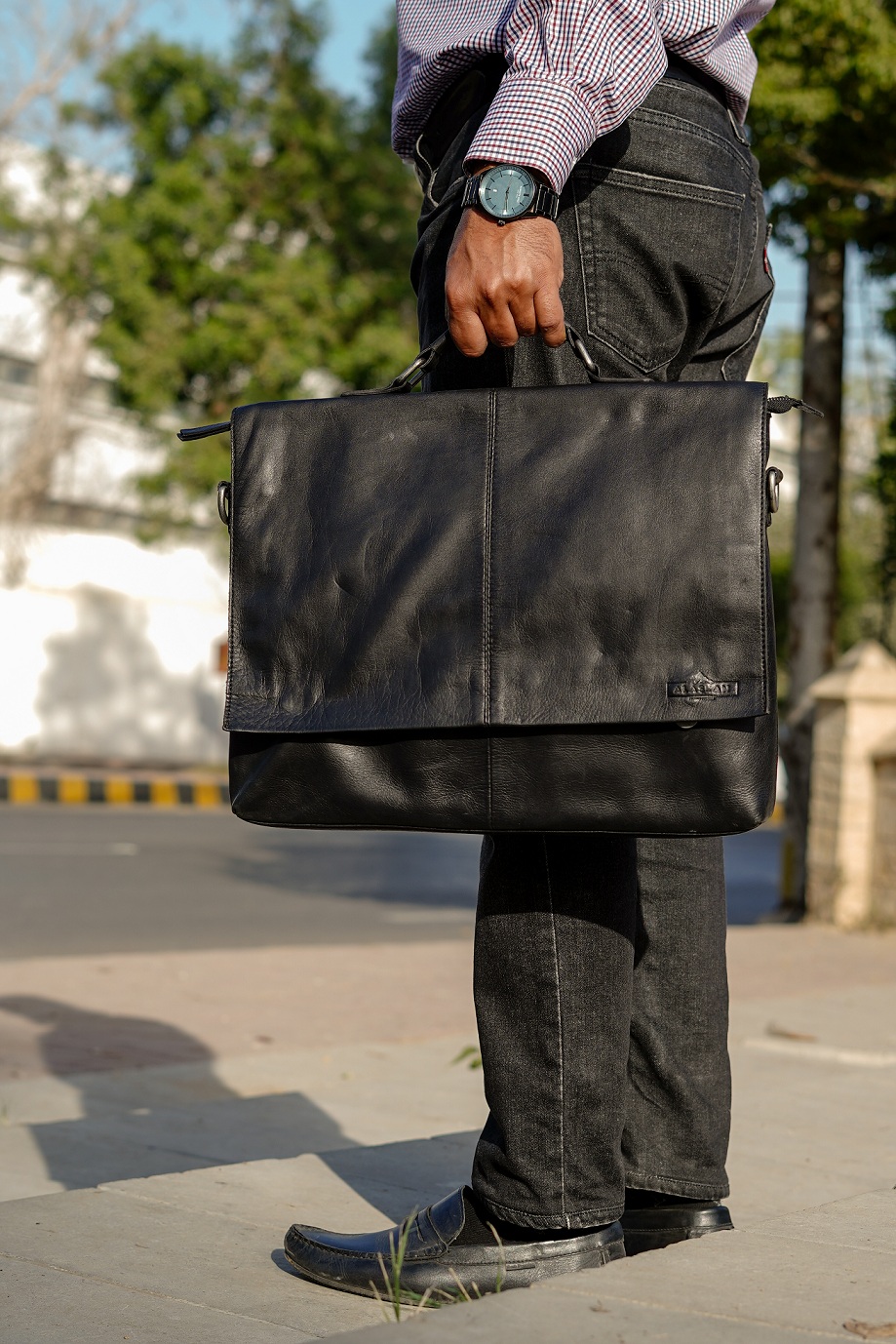 Barristo Black Leather Slim Briefcase